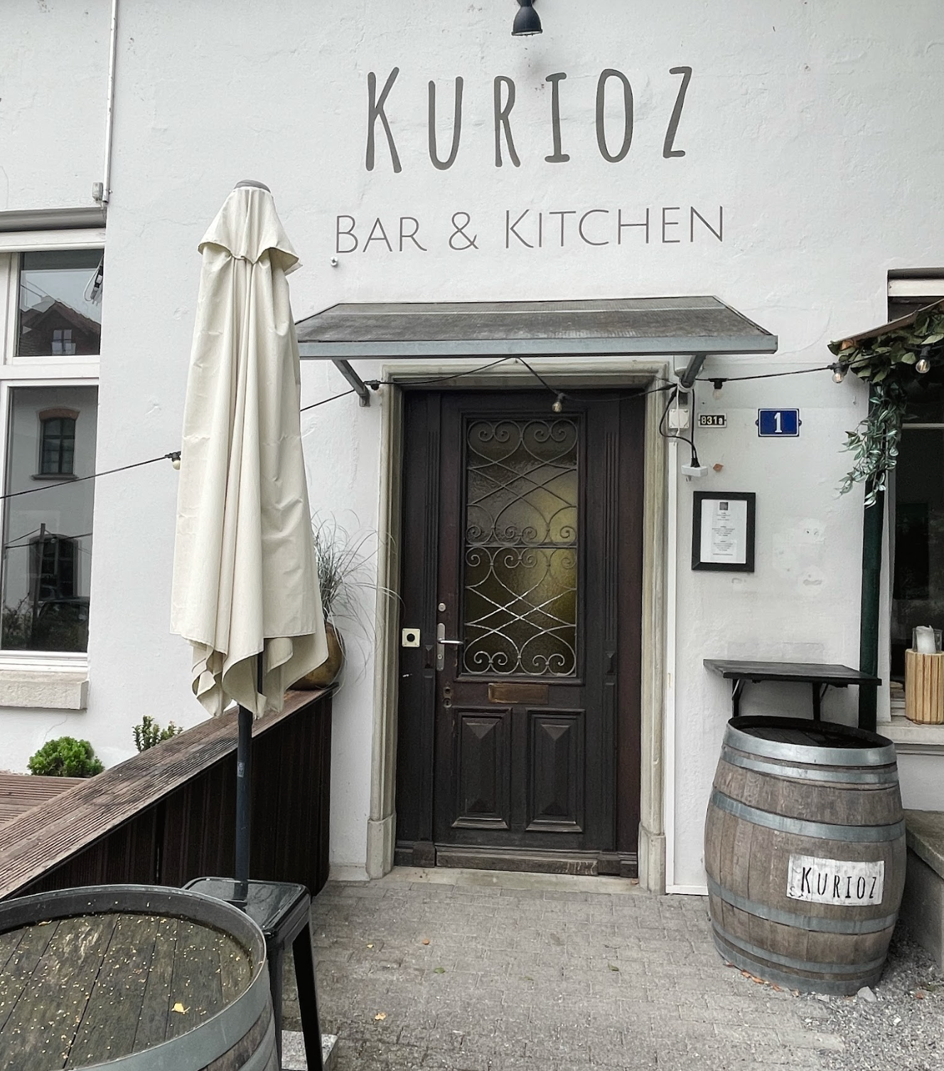 Kurioz Bar & Kitchen