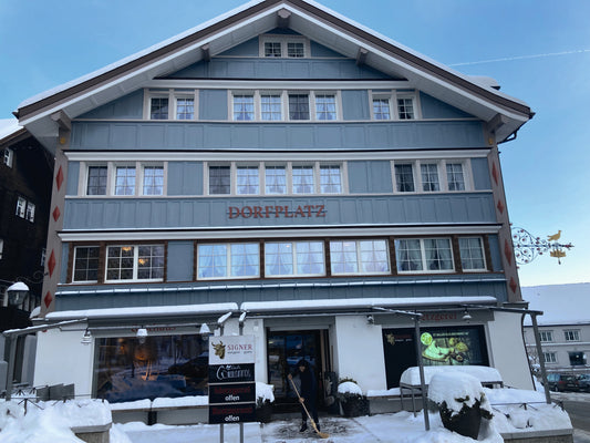 Metzgerei und Gasthaus Dorfplatz